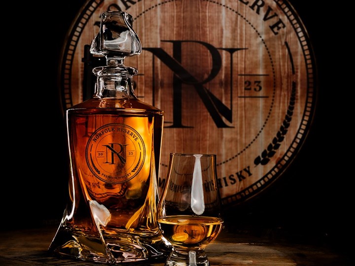 A Night with Norfolk Reserve - Canadian Premium Whiskey